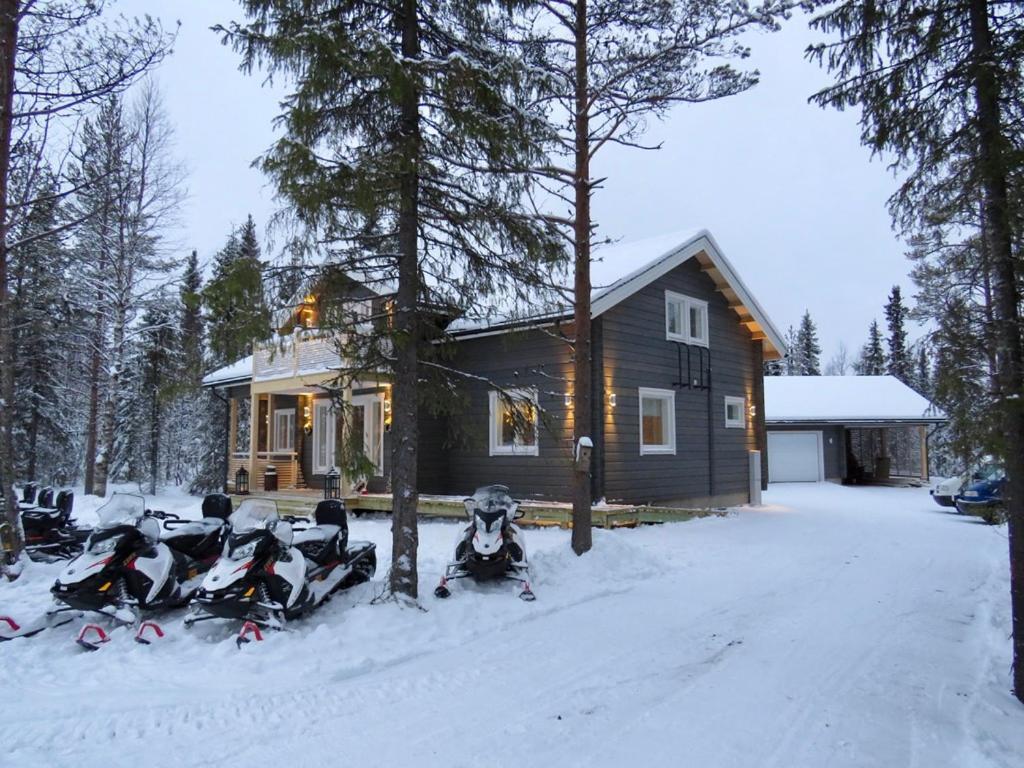 B&B Adventures Äkäslompolo Exterior foto